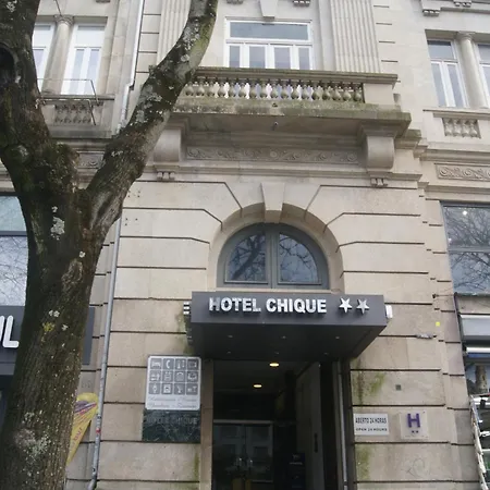 Chique Aliados מלון